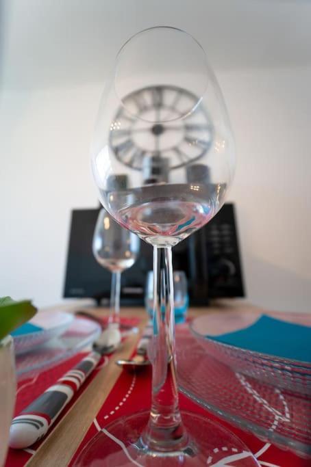 Fully Equipped Apartment St Charles Train Station Marseille Ngoại thất bức ảnh